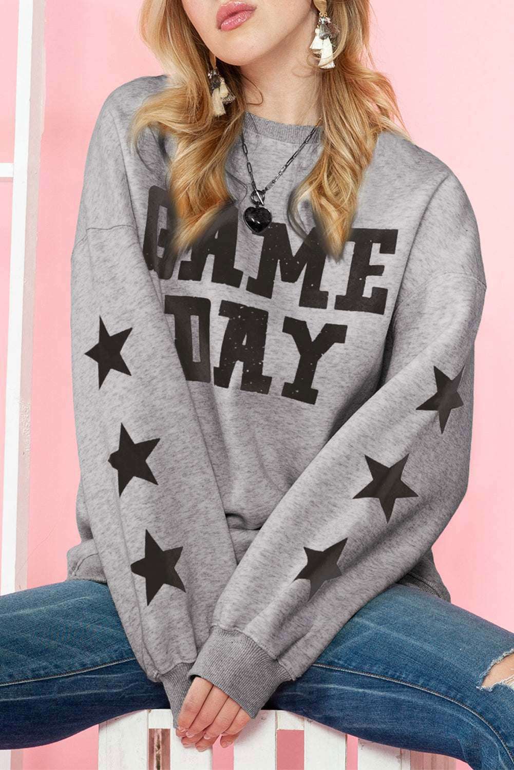 Black Lettering Game Day Print Star Sleeve Sweatshirt - Vesteeto