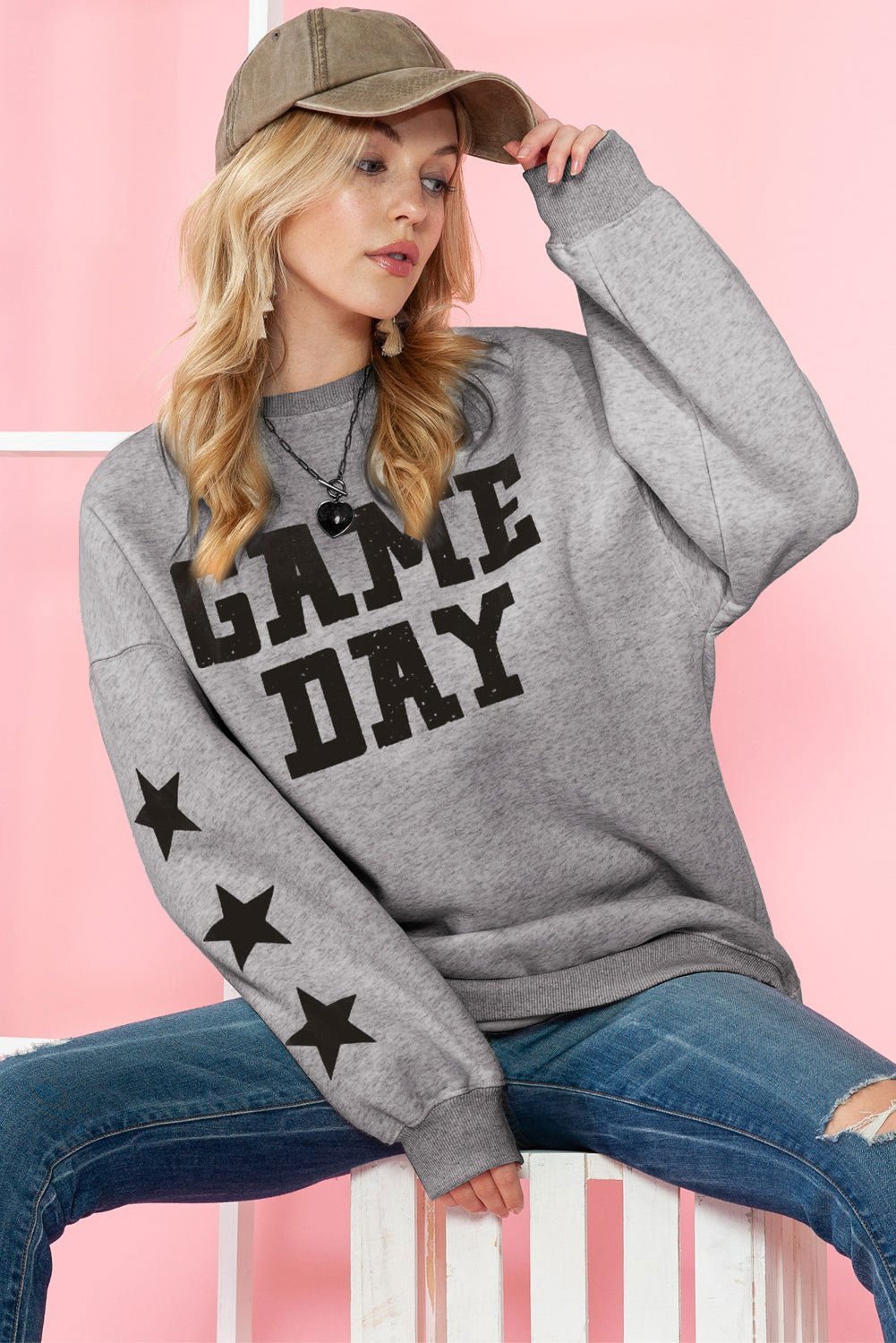 Black Lettering Game Day Print Star Sleeve Sweatshirt - Vesteeto