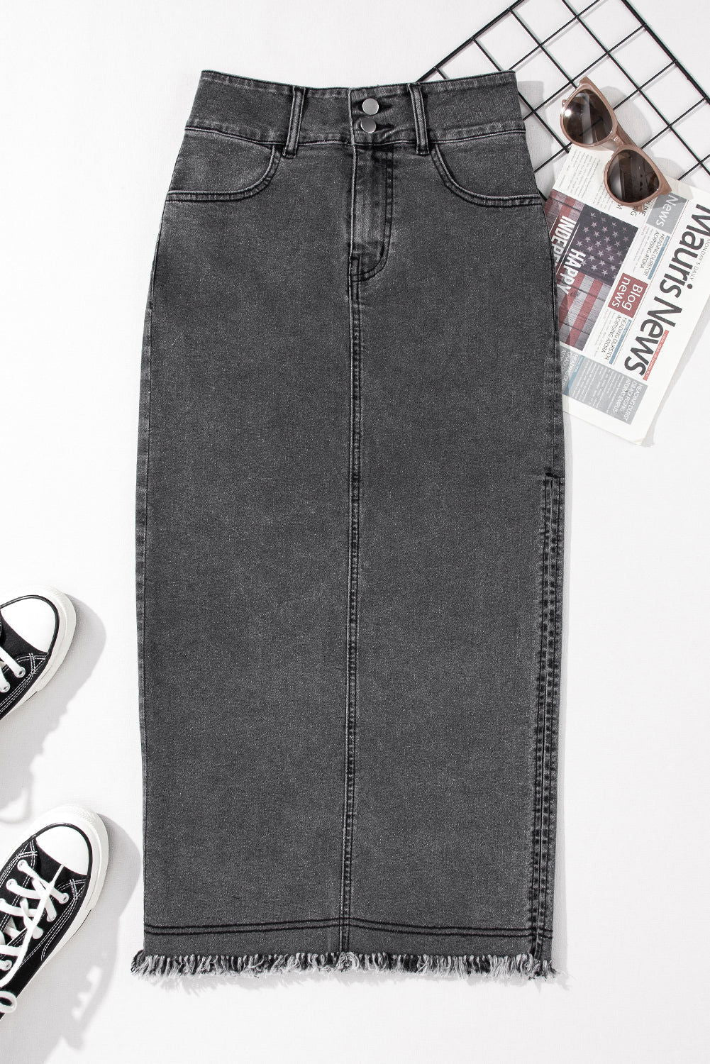 Black Raw Edge Side Slits Buttoned Midi Denim Skirt - Vesteeto