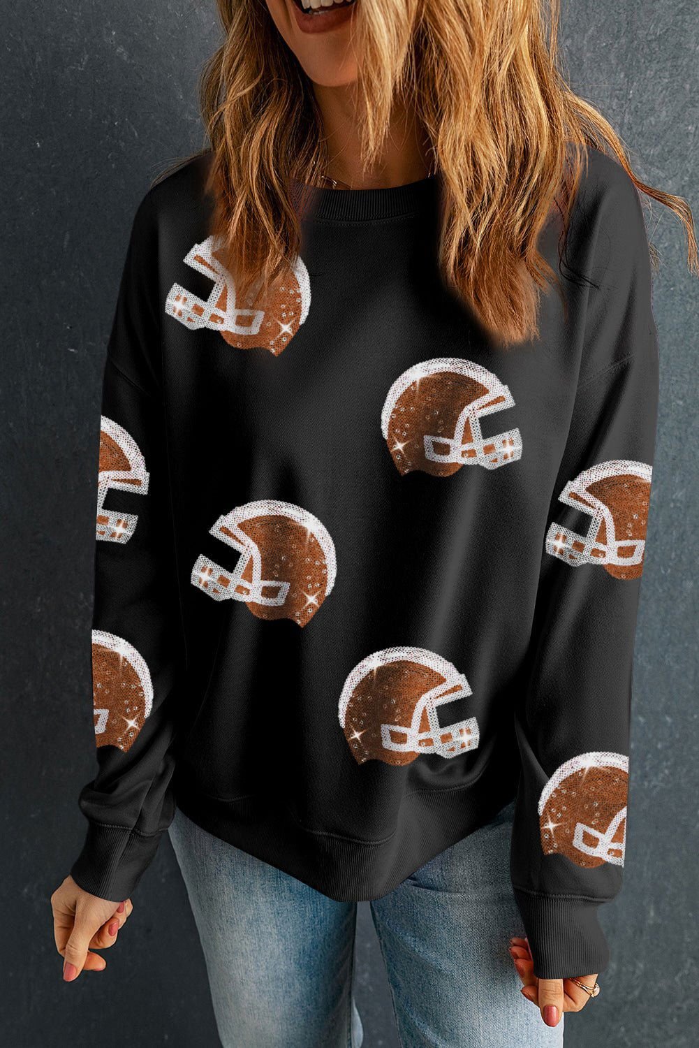 Black Sequin Baseball Helmet Graphic Round Neck Sweatshirt - Vesteeto