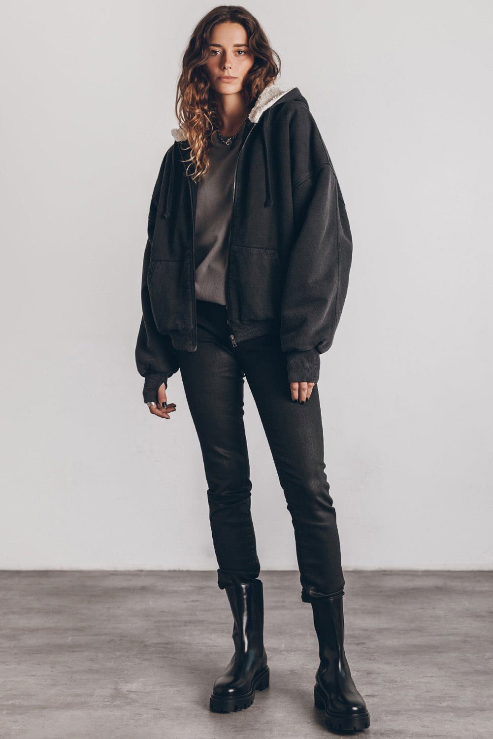 Black Sherpa Hooded Athleisure Zip Up Sweatshirt - Vesteeto