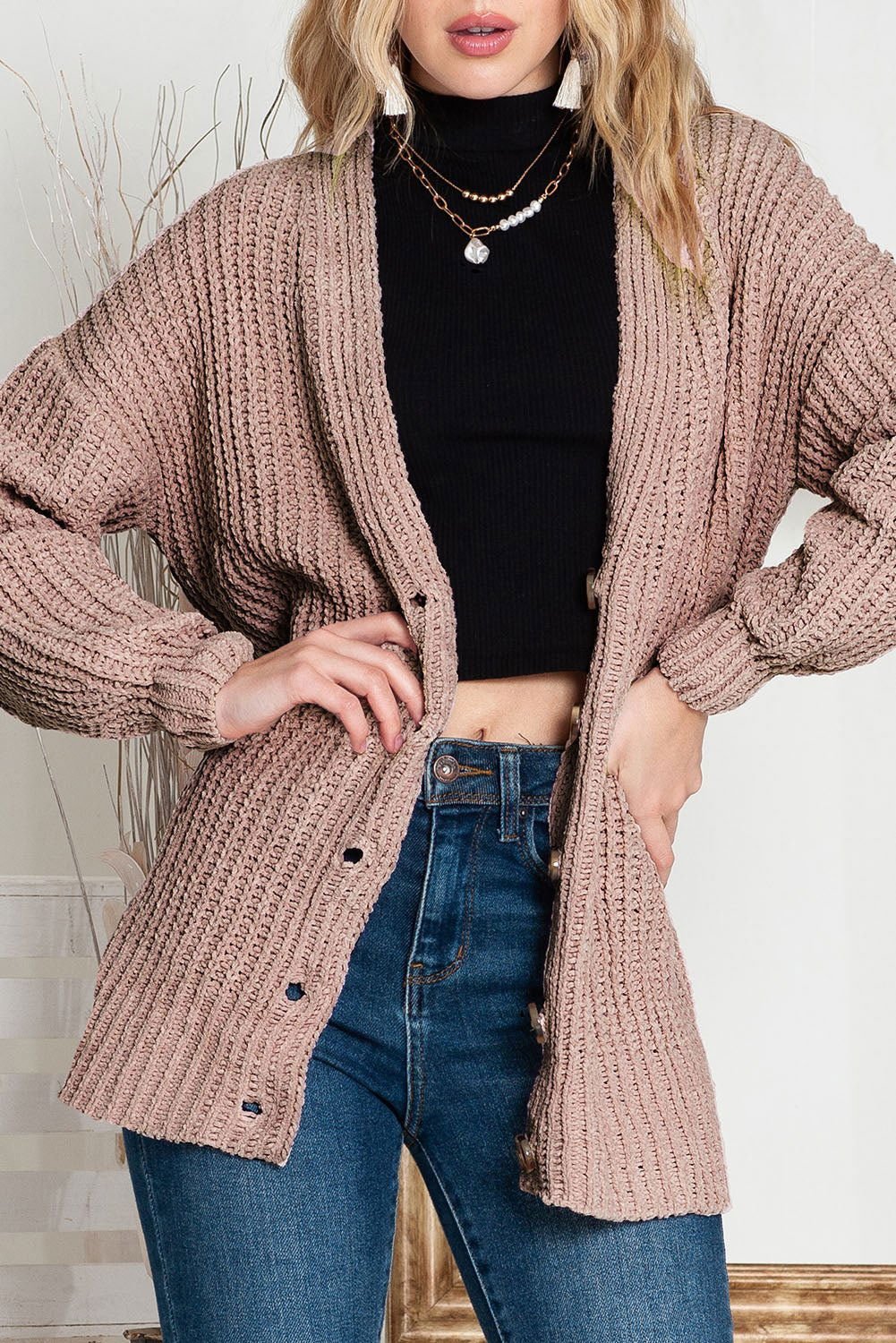 Black Solid Color Buttoned Down Casual Knitted Cardigan - Vesteeto