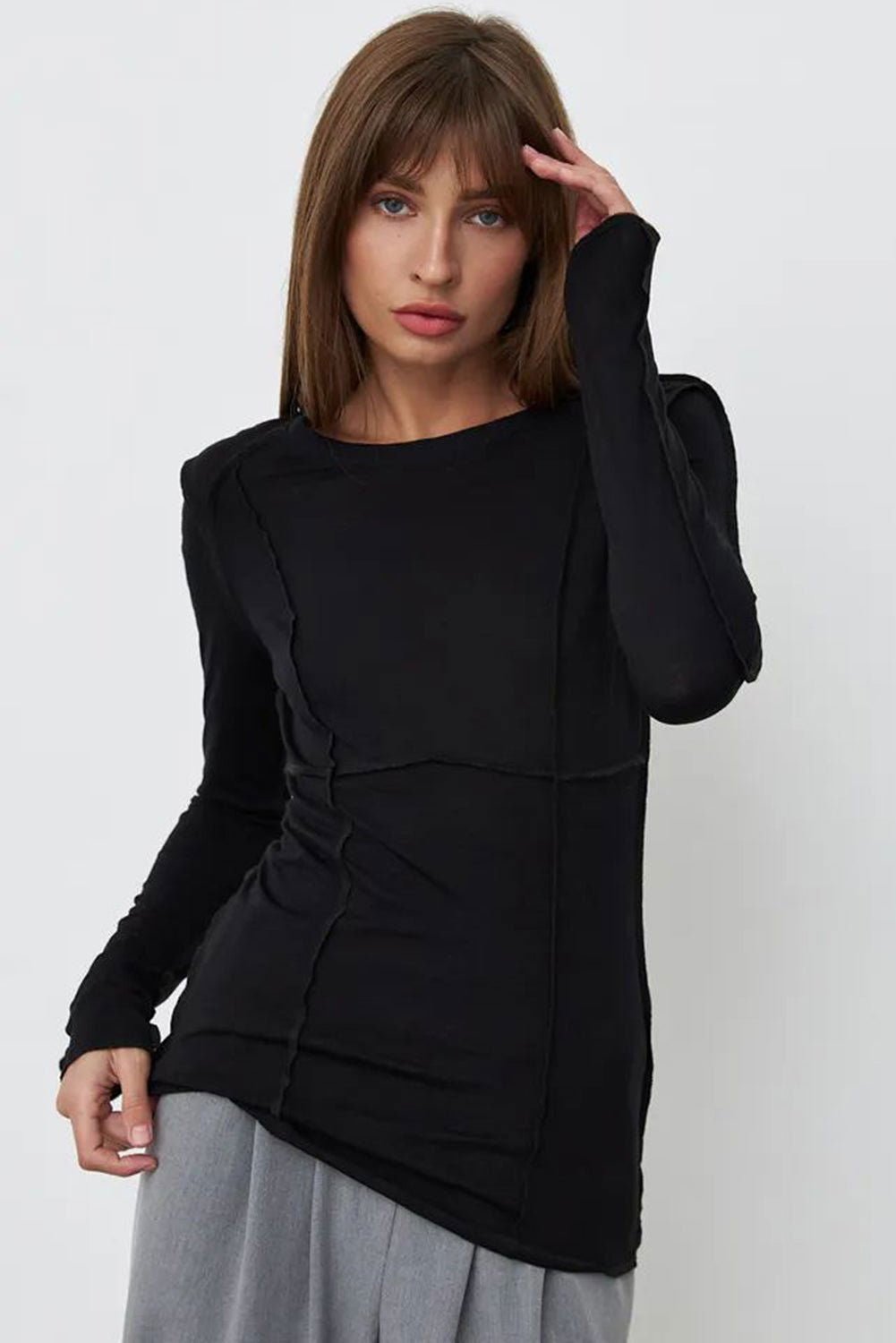 Black Solid Color Exposed Seam Long Sleeve Top - Vesteeto