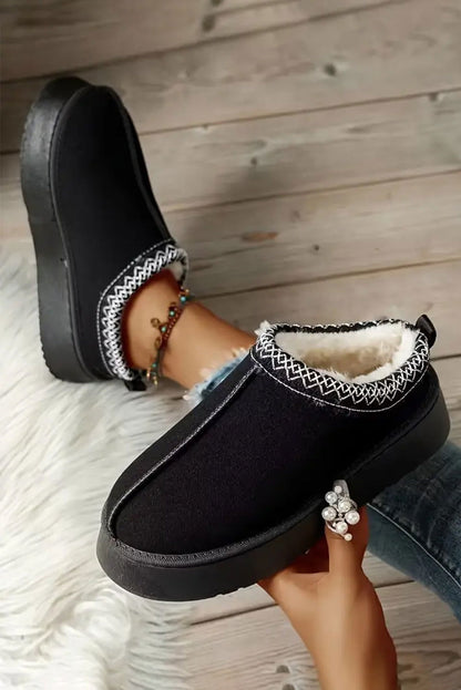 Black Suede Contrast Print Round Toe Plush Lined Flats - Vesteeto