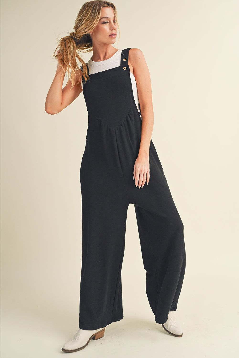 Black Textured Adjustable Straps Ruched Wide Leg Jumpsuit - Vesteeto