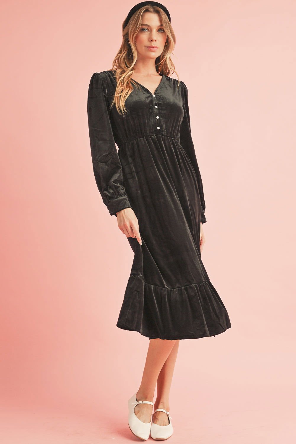 Black Velvet Buttoned Puff Sleeve V Neck Split Midi Dress - Vesteeto