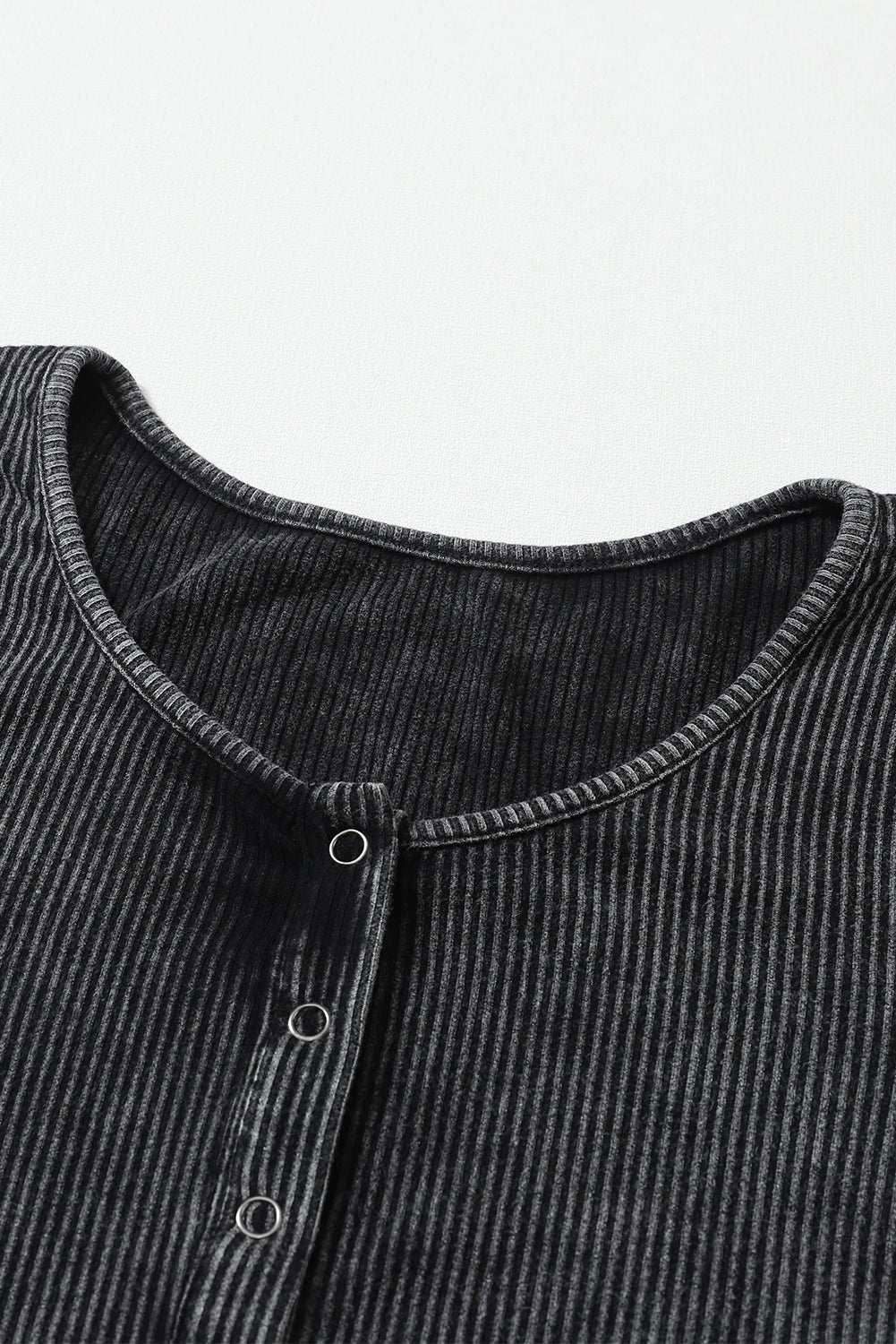 Black Vintage Washed Ribbed Snap Button Long Sleeve Bodysuit - Vesteeto