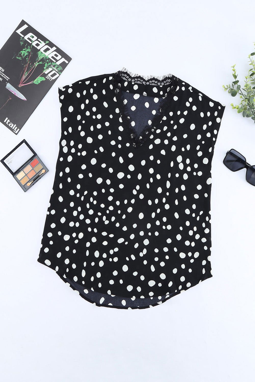 Black & White Polka Dot Lace Trim V Neck Summer Top - Vesteeto