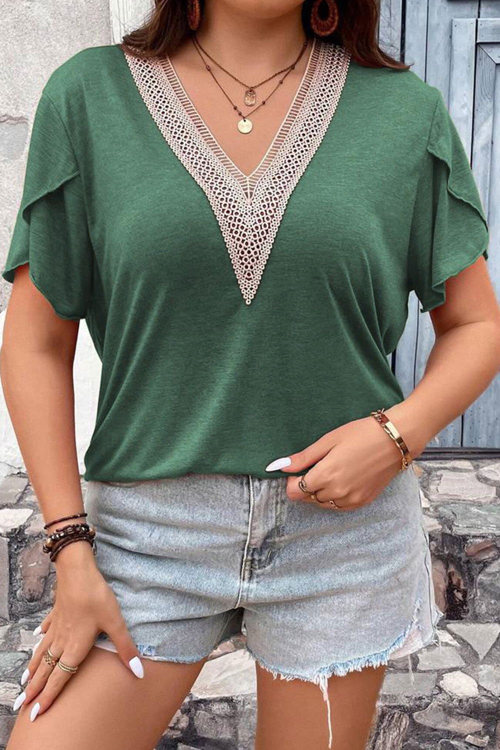 Blackish Green Plus Size Contrast V Neck Draped Sleeve Blouse - Vesteeto