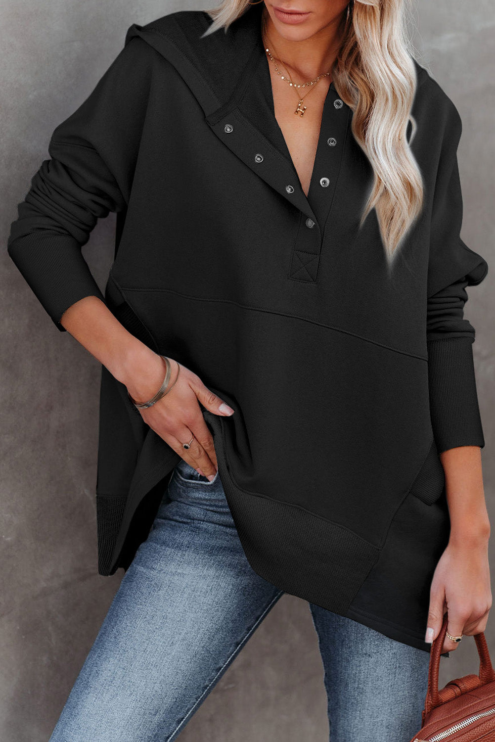 Black Casual Pocketed Batwing Sleeve Henley Hoodie 