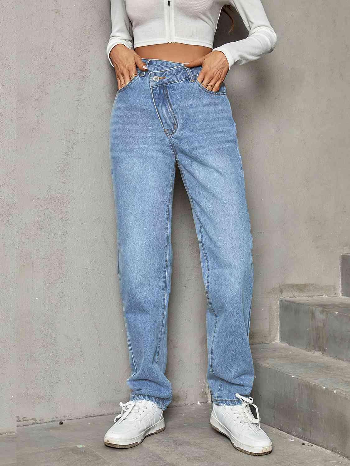 Asymmetrical Straight Leg Jeans - Vesteeto