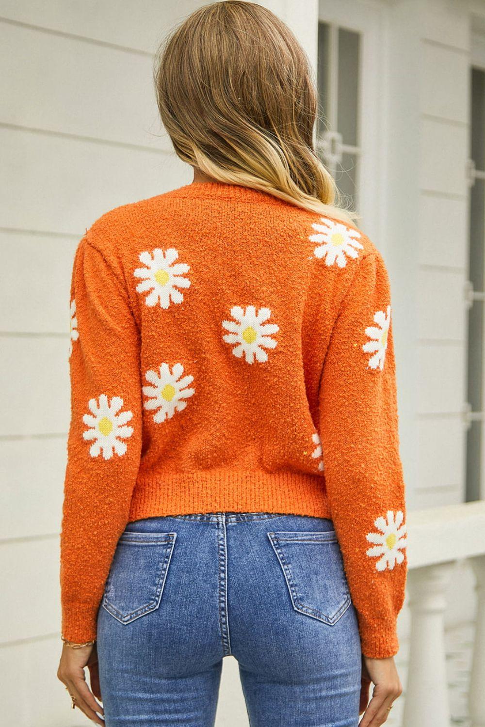 Flower Pattern Round Neck Short Sleeve Pullover Sweater - Vesteeto