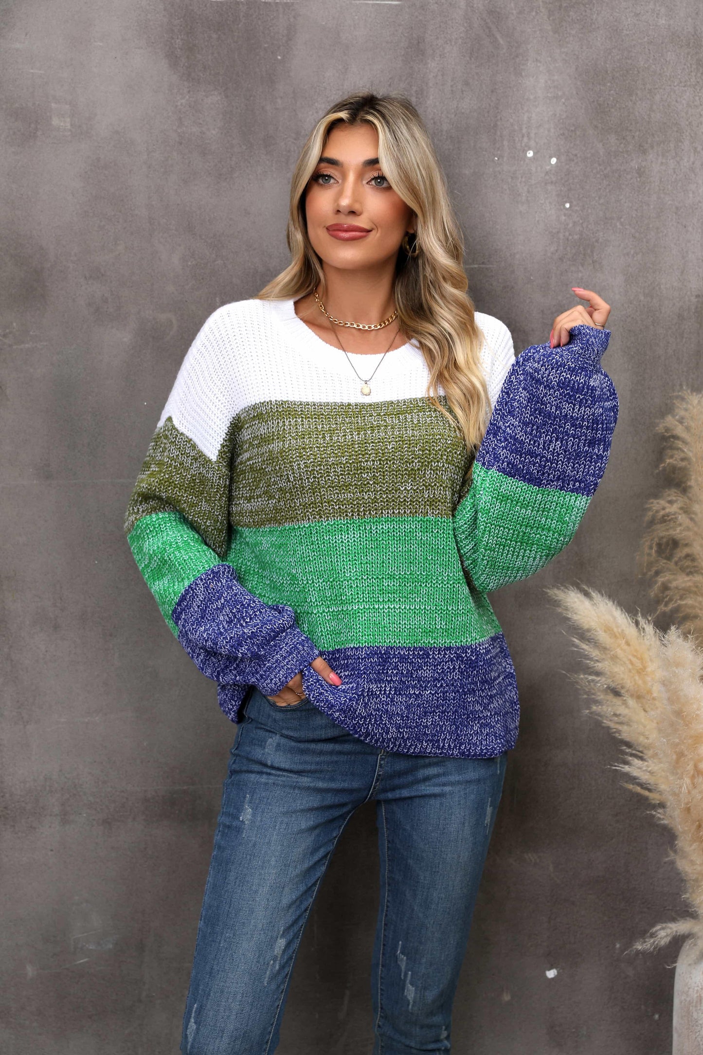 Color Block Round Neck Dropped Shoulder Sweater - Vesteeto