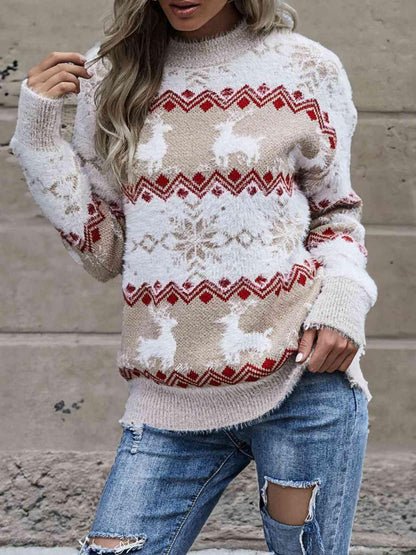 Reindeer & Snowflake Round Neck Sweater - Vesteeto
