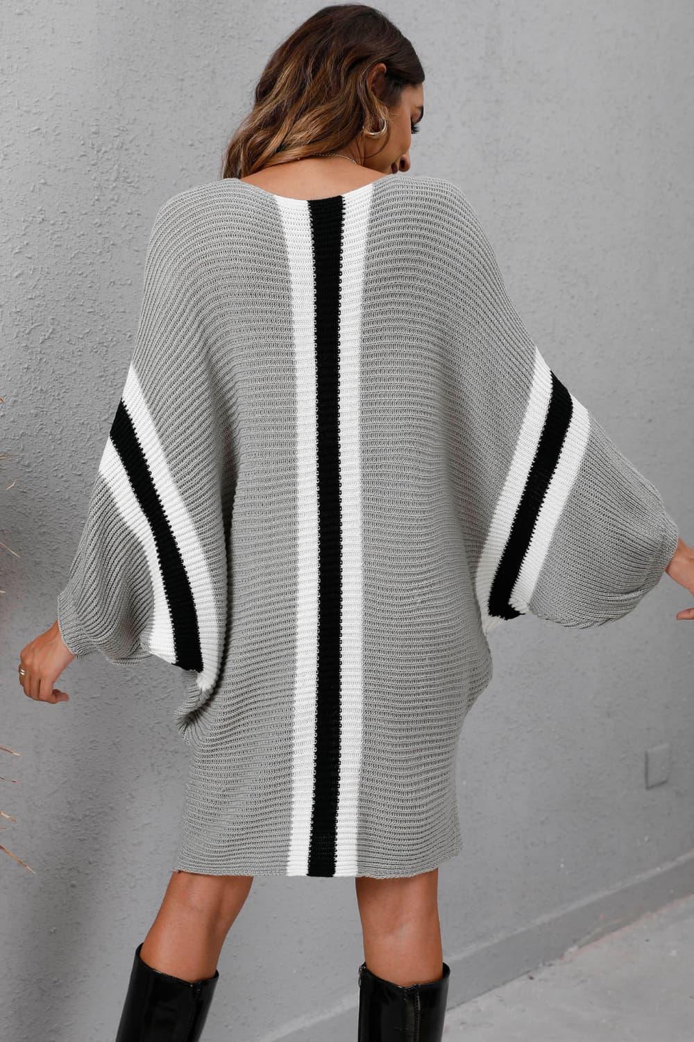 Ribbed Round Neck Long Sleeve Sweater Dress - Vesteeto