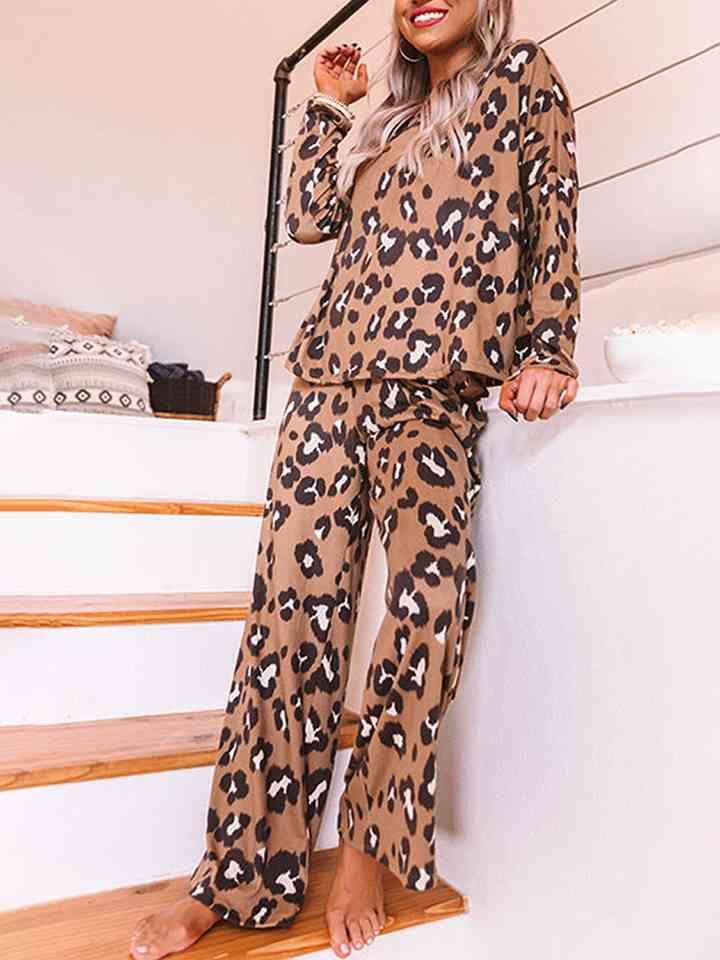 Leopard Long Sleeve Top and Pants Lounge Set - Vesteeto