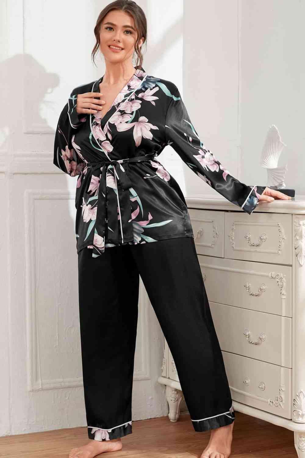 Plus Size Floral Belted Robe and Pants Pajama Set - Vesteeto