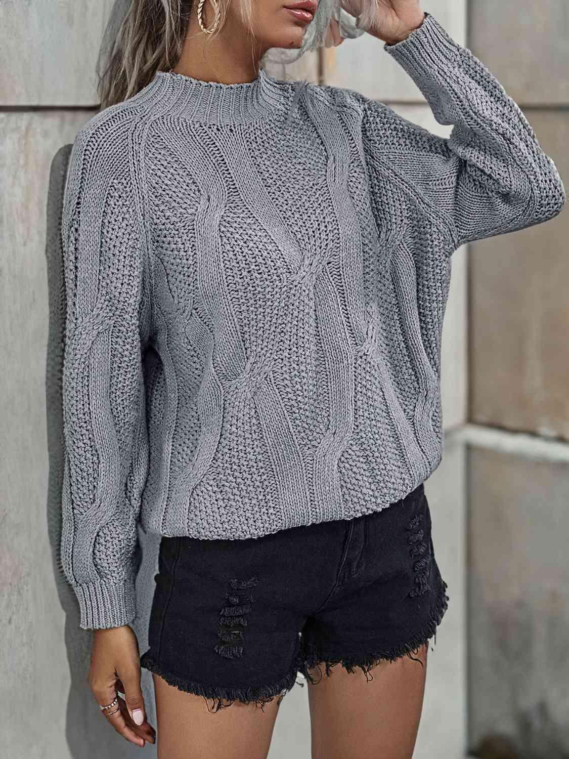 Rib-Knit Mock Neck Sweater - Vesteeto