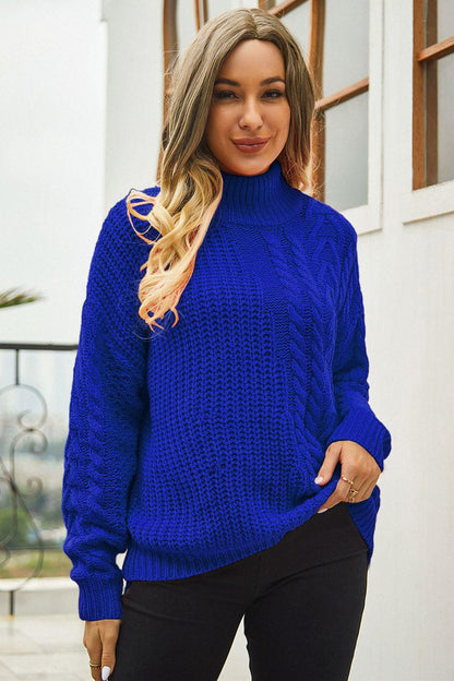 Cable-Knit Turtle Neck Long Sleeve Sweater - Vesteeto