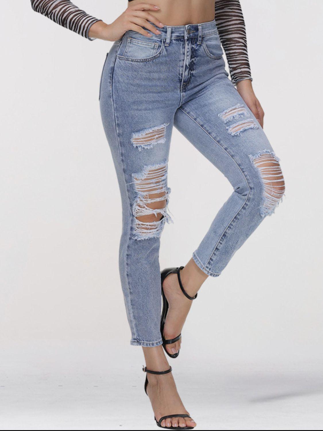 Distressed Skinny Cropped Jeans - Vesteeto