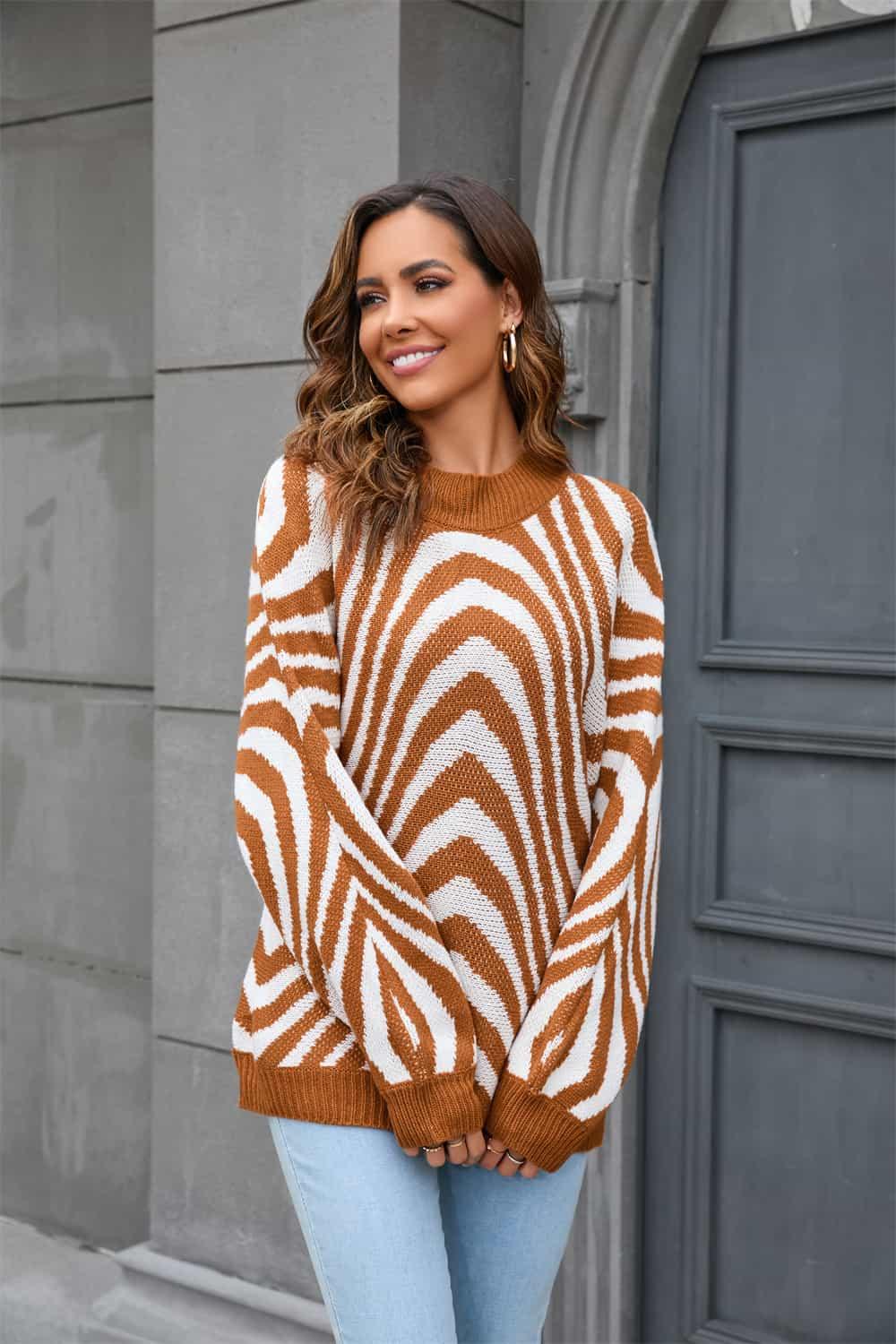 Printed Round Neck Long Sleeve Pullover Sweater - Vesteeto
