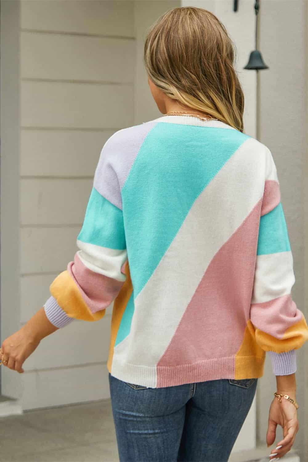 Color Block Round Neck Long Sleeve Sweater - Vesteeto