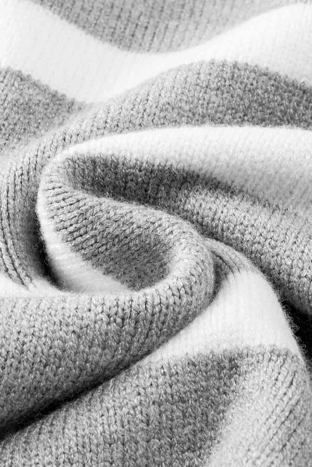 Striped Collared Neck Slit Sweater - Vesteeto