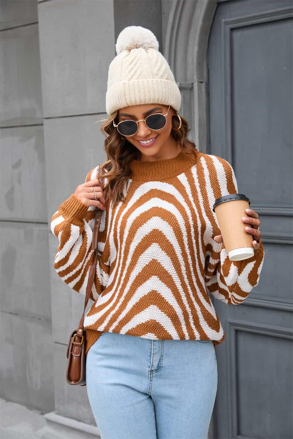 Printed Round Neck Long Sleeve Pullover Sweater - Vesteeto