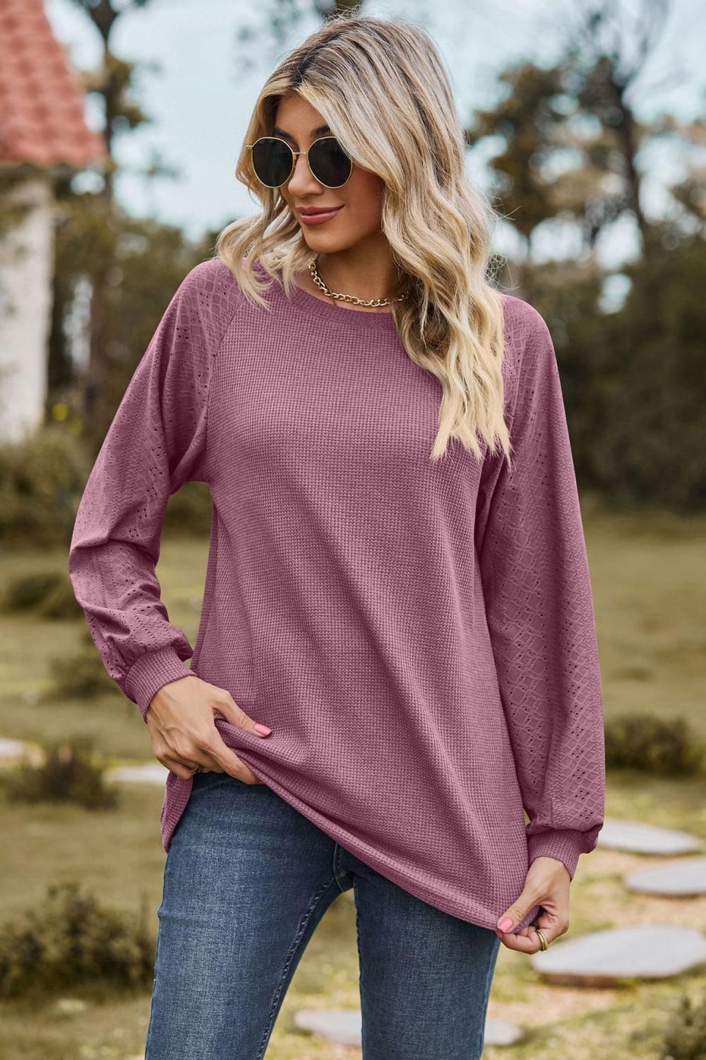 Round Neck Raglan Sleeve Sweatshirt - Vesteeto