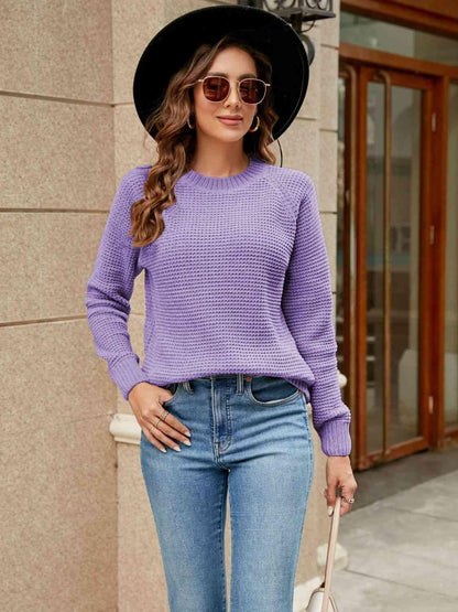 Round Neck Raglan Sleeve Sweater - Vesteeto